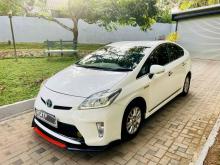 https://riyasewana.com/uploads/toyota-prius-s-48345424983.jpg