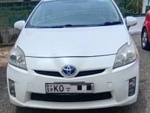 Toyota Prius S Grade 2011 Car