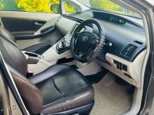 https://riyasewana.com/uploads/toyota-prius-s-513412017745.jpg