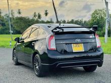 https://riyasewana.com/uploads/toyota-prius-s-516492024223.jpg