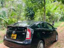 https://riyasewana.com/uploads/toyota-prius-s-5612564653.jpg