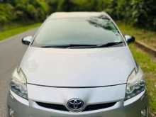https://riyasewana.com/uploads/toyota-prius-s-5929464762.jpg