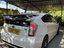 Toyota Prius S 2013 Car
