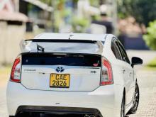 https://riyasewana.com/uploads/toyota-prius-s-611212424162.jpg