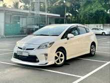 Toyota Prius S LED 2013 Car