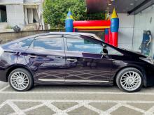 Toyota Prius S LED 2013 Car