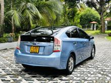 https://riyasewana.com/uploads/toyota-prius-s-67284517605.jpg