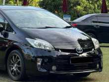 https://riyasewana.com/uploads/toyota-prius-s-69111722503.jpg