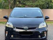 Toyota Prius S LED 2013 Car