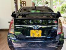 https://riyasewana.com/uploads/toyota-prius-s-712230417606.jpg