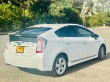 https://riyasewana.com/uploads/toyota-prius-s-714410722123.jpg