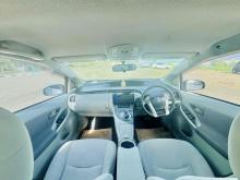 https://riyasewana.com/uploads/toyota-prius-s-714415924542.jpg