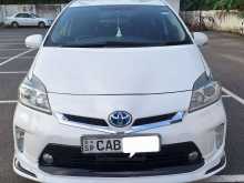 Toyota Prius S Limited 2013 Car