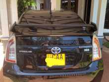 https://riyasewana.com/uploads/toyota-prius-s-71849384642.jpg