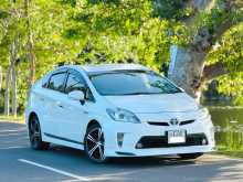 Toyota Prius S LED 2015 Car