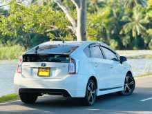 https://riyasewana.com/uploads/toyota-prius-s-78071422763.jpg