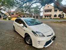 Toyota Prius S Limited 2014 Car