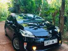 Toyota Prius S LED 2013 Car