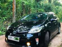 https://riyasewana.com/uploads/toyota-prius-s-81358564822.jpg
