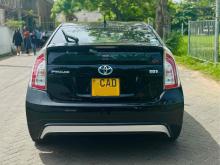https://riyasewana.com/uploads/toyota-prius-s-814164324492.jpg