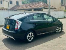 https://riyasewana.com/uploads/toyota-prius-s-814164324511.jpg