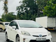 Toyota Prius S Led 2014 Car