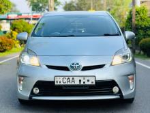 https://riyasewana.com/uploads/toyota-prius-s-912183217945.jpg