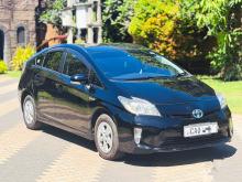 Toyota Prius S Led 2016 Car