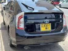 https://riyasewana.com/uploads/toyota-prius-s-91402544943.jpg