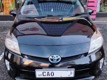 Toyota Prius S 2012 Car