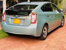 https://riyasewana.com/uploads/toyota-prius-s-917222822442.jpg