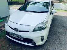 Toyota Prius S Touring 2012 Car