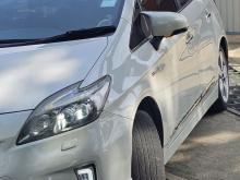 https://riyasewana.com/uploads/toyota-prius-s-920433017646.jpg