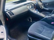 https://riyasewana.com/uploads/toyota-prius-s-97432524333.jpg