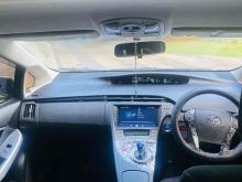 https://riyasewana.com/uploads/toyota-prius-s-97432524892.jpg