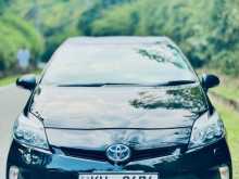 Toyota Prius S Touring Anwasari 2013 Car