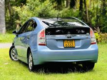 https://riyasewana.com/uploads/toyota-prius-s-99215117385.jpg