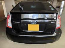 https://riyasewana.com/uploads/toyota-prius-s-led-1321423324461.jpg