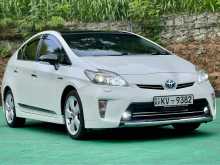 Toyota Prius S 2012 Car