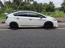 https://riyasewana.com/uploads/toyota-prius-toms-31405154253.jpg
