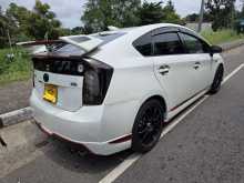 https://riyasewana.com/uploads/toyota-prius-toms-31405154932.jpg