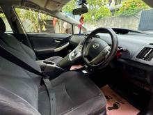 https://riyasewana.com/uploads/toyota-prius-w30-2118050824316.jpg