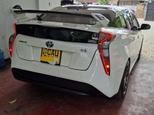 https://riyasewana.com/uploads/toyota-prius-w50-41252086275.jpg