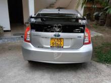 https://riyasewana.com/uploads/toyota-prius-zvw-15212235427311.jpg