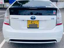 https://riyasewana.com/uploads/toyota-prius-zvw30-2011-238401812364.jpg