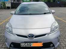 https://riyasewana.com/uploads/toyota-prius-zvw30-2012-88031412573.jpg
