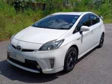 https://riyasewana.com/uploads/toyota-prius-zvw30-2143259462.jpg