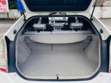 https://riyasewana.com/uploads/toyota-prius-zvw30-288002417135.jpg