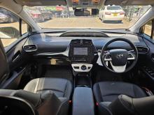 https://riyasewana.com/uploads/toyota-prius-zvw50-513465617395.jpg