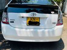 https://riyasewana.com/uploads/toyota-priuse-2nd-1017414522.jpg